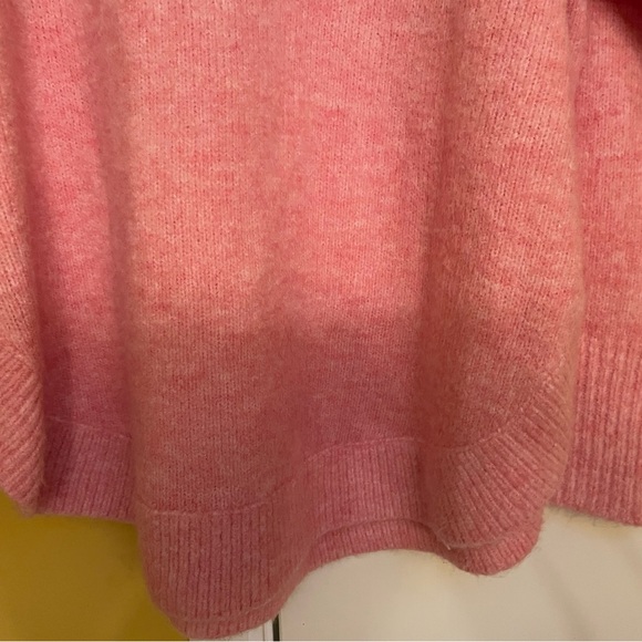 Loft Plus 16-18 Pink/Cream Cowl Neck Sweater - Picture 3 of 8